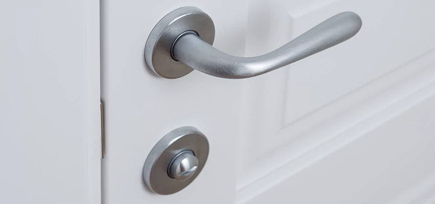 Single-Occupancy Restroom Locks Repair in Lomita, California