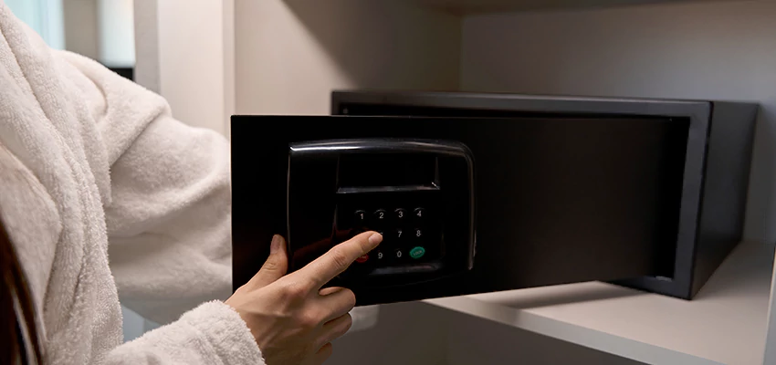 Safe Unlocking Service Company in Lomita, California