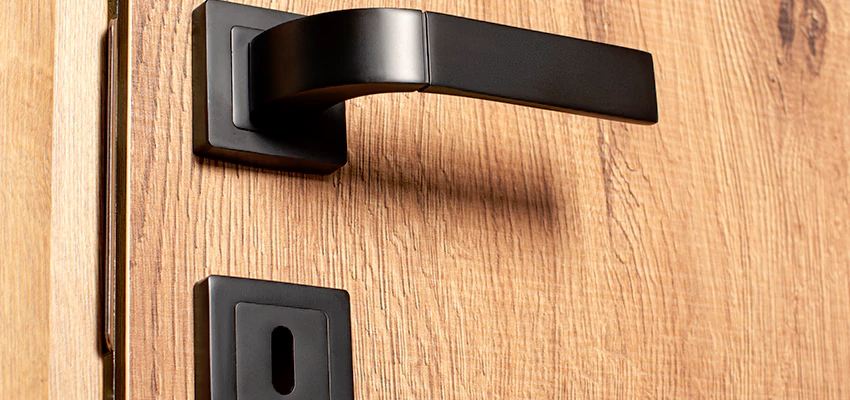 Weekend Lockout Assistance Troubleshooting in Lomita, California